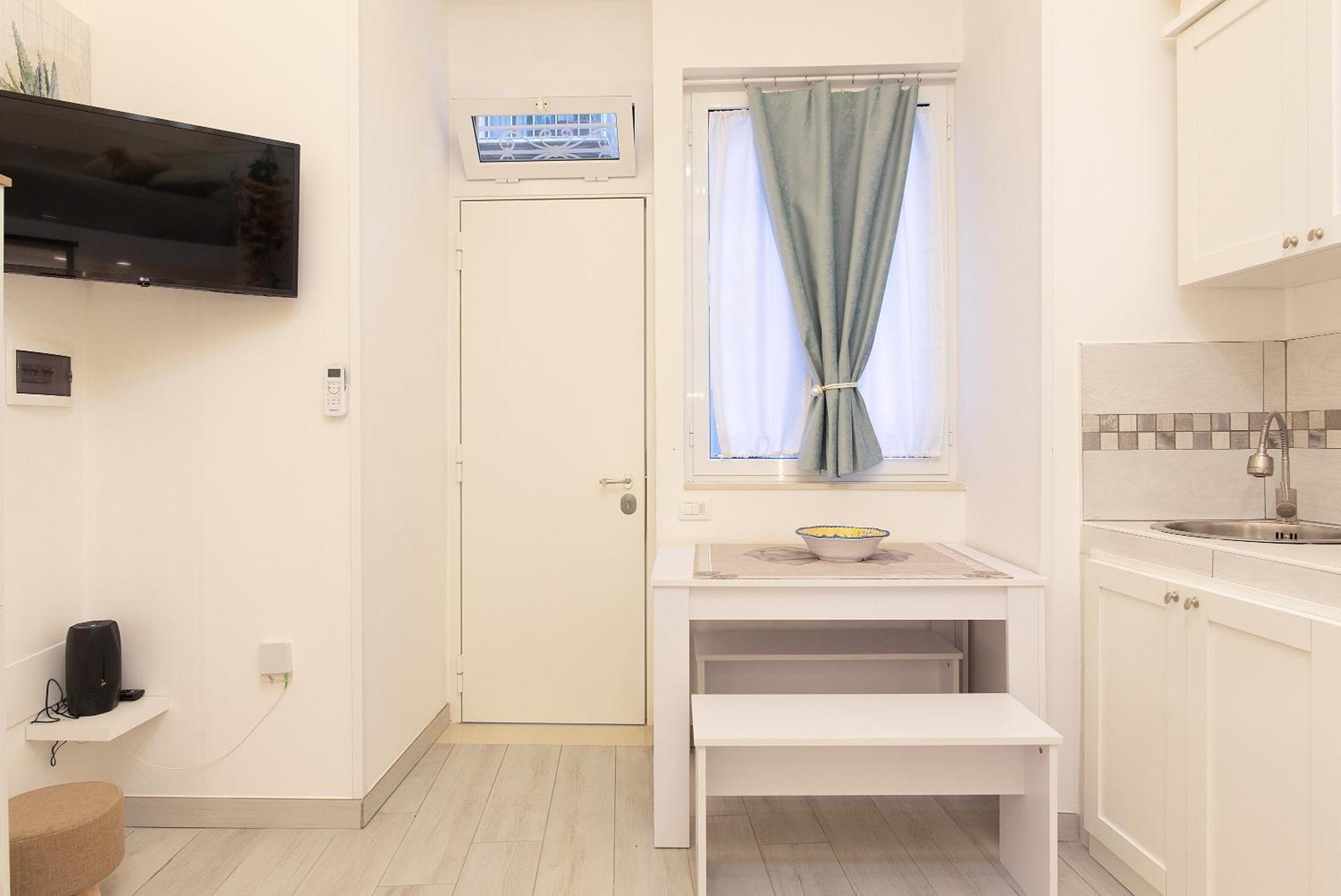 House Benedetta Centro Di Napoli Apartman Kültér fotó